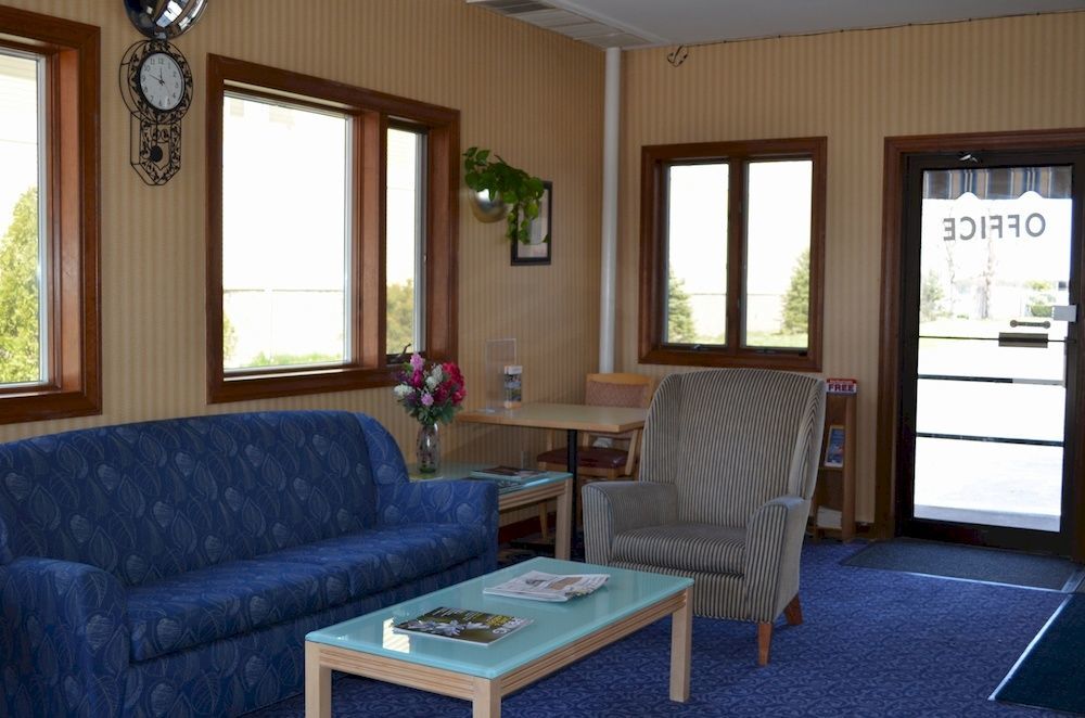 Hyannis Host Inn Экстерьер фото